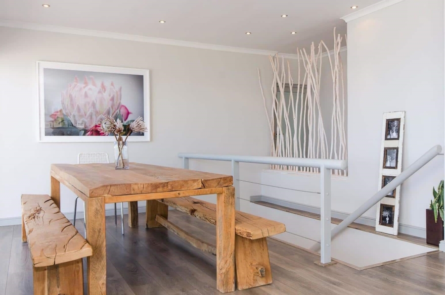 To Let 3 Bedroom Property for Rent in Bantry Bay Western Cape